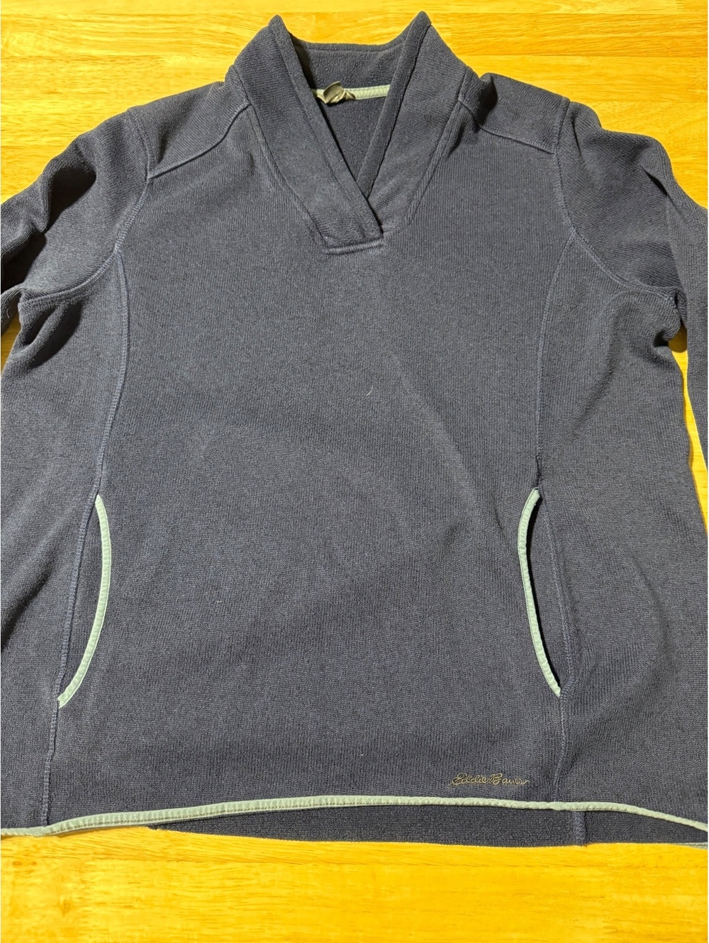 Eddie Bauer Women’s 2XL Navy V-Neck Fleece Pullover
